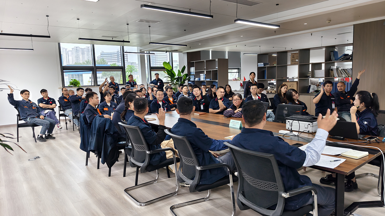 AEDE0960D145A6C9F2EEFA5822D26F0A 拷贝.jpg